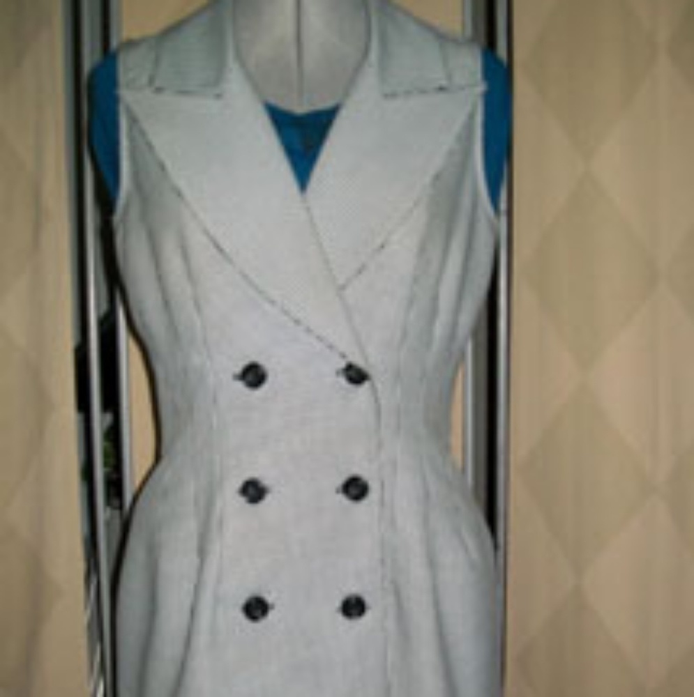 Suit Skirt and Sleeveless Jacket